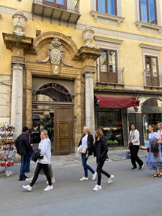 Pia'S Home In Pieno Centro Storico Palermo Exteriér fotografie