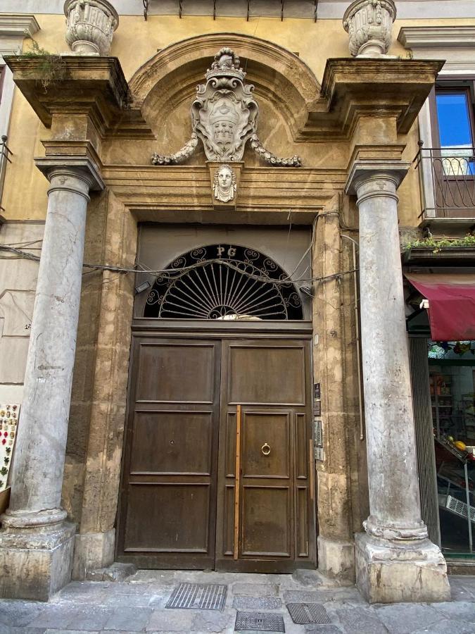Pia'S Home In Pieno Centro Storico Palermo Exteriér fotografie